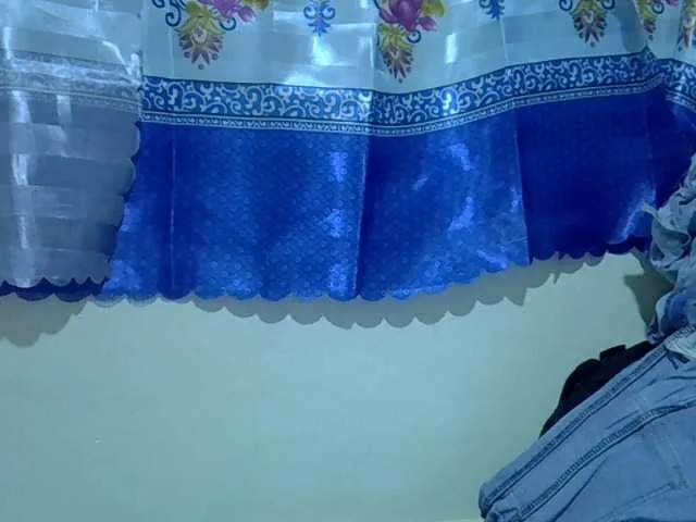 cudlecanvas live sex cam on Showamateur