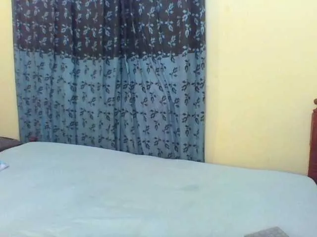 Seductivgigi live sex cam on Showamateur