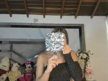 marihana_one1 Image 8