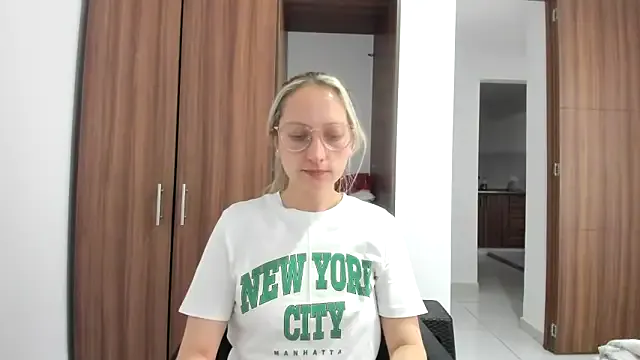 Adele_johnsonn1 Image 10