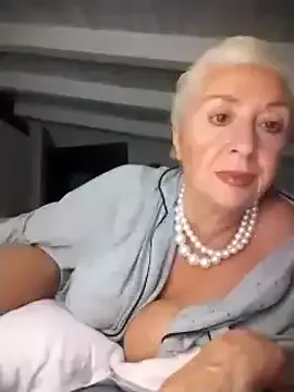 divinaerotica Image 17