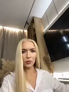 eva_m1racle_ Image 2