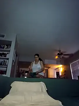 honeeyyy_pot's Thumb Image