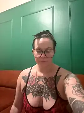 quinnmariexo's Thumb Image