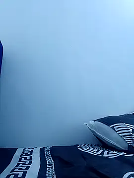 Sexxieshanty live sex cam on Showamateur