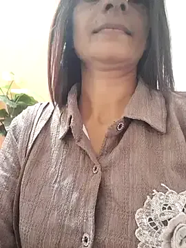 Shalu_G live sex cam on Showamateur