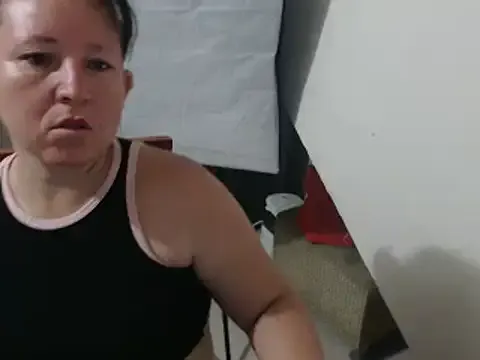 Yohis_Kiut25 video chat preview